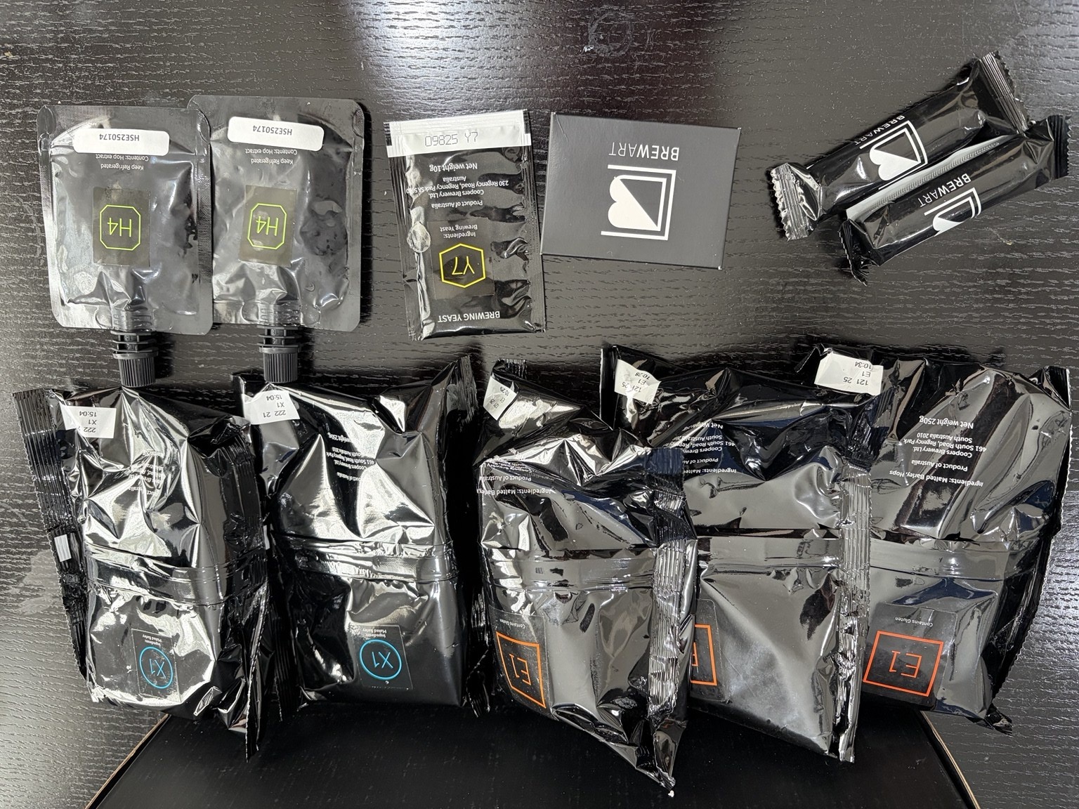 Artisan Reserve BrewPrintのE1、X1、H4、Y7などの材料一式