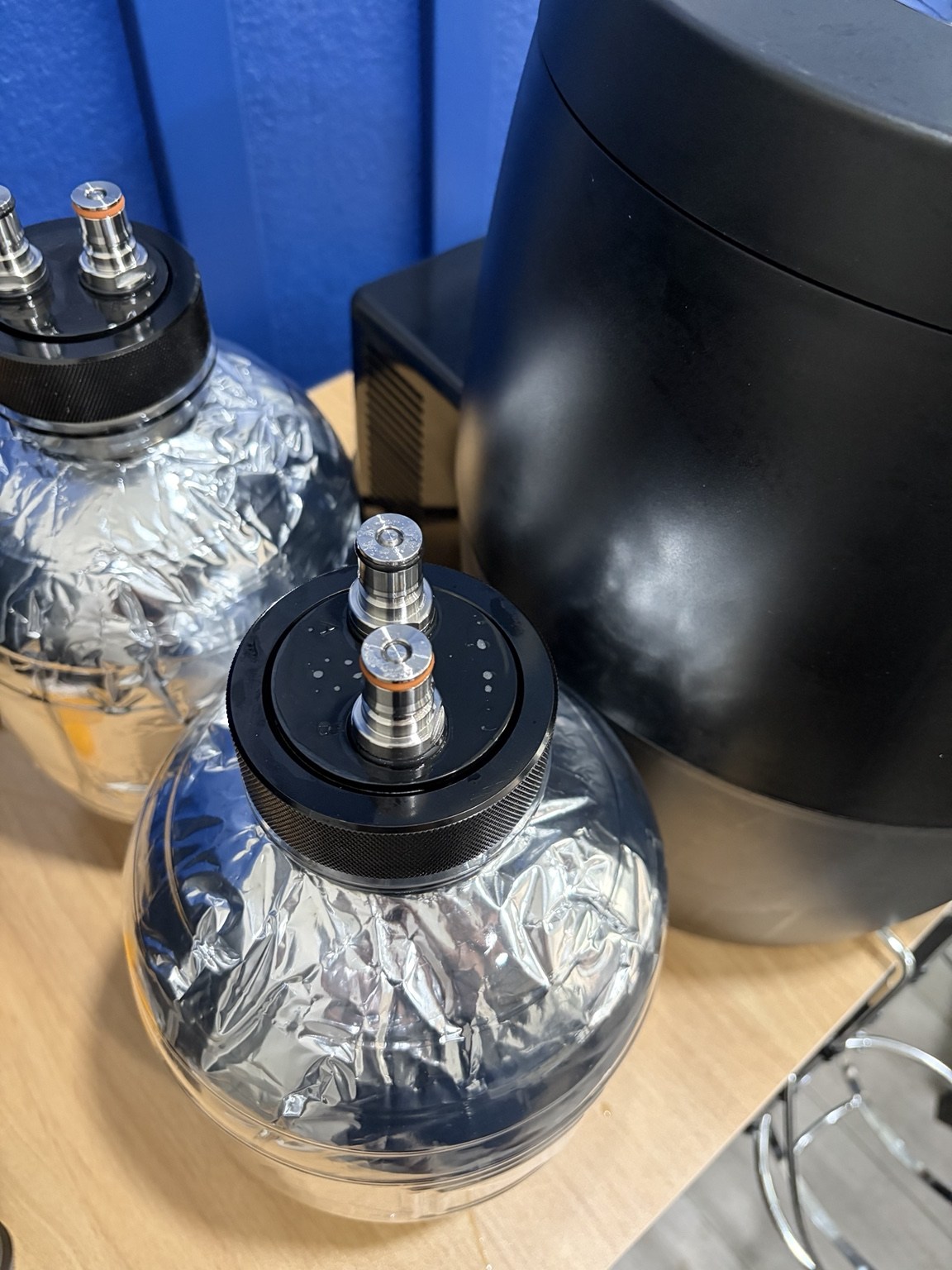 Artisan Reserveを詰め終えた2本のBrewArt 5Lケグ